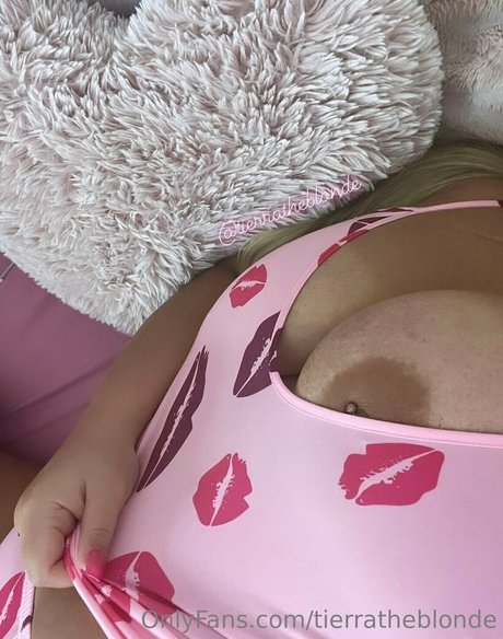 redhead xxx onlyfans free photos