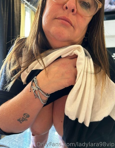 hot mature onlyfans hd pic