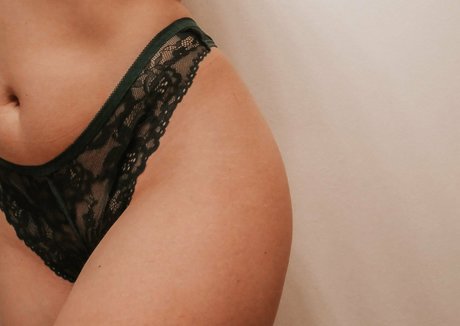 chloe licious beautiful model photo