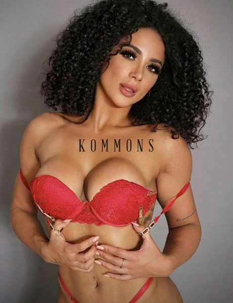 standing fuck onlyfans art naked galleries