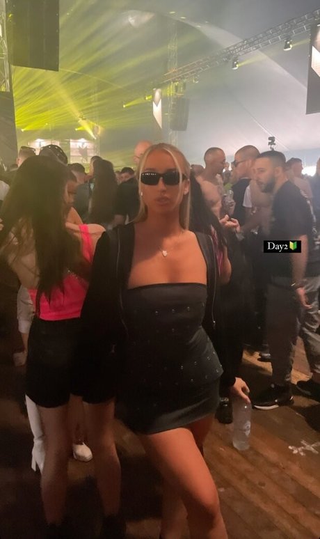 Lauren Day pornstar beautiful image