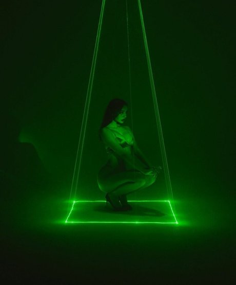 PrincessYana model erotic photo