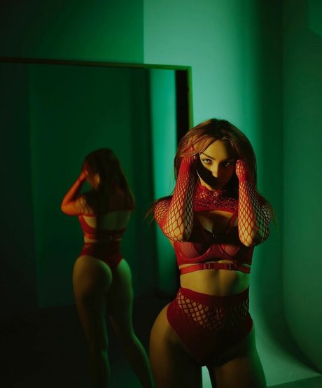 small onlyfans porno picture