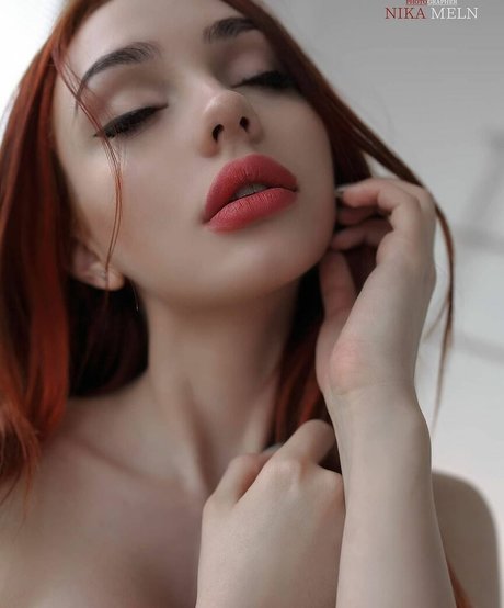 PrincessYana pornstar erotic photo