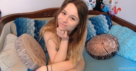 huge fake tits onlyfans nice photo