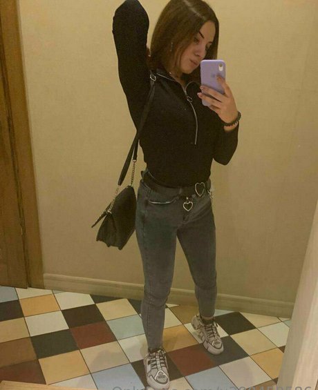 face onlyfans exclusive image