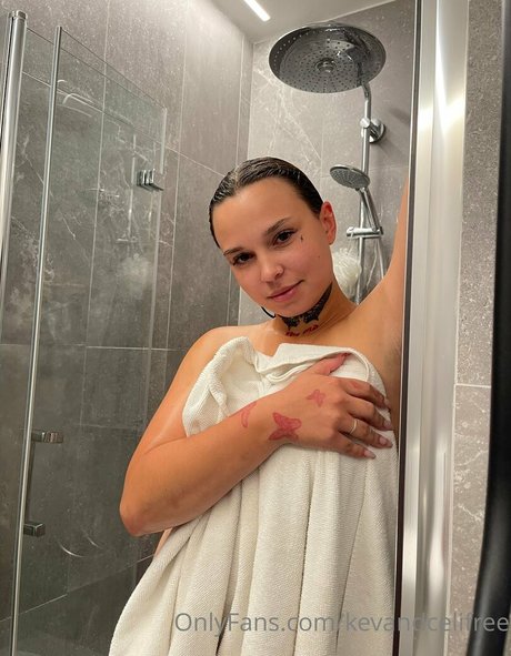 kevandcelifree Profile Photo