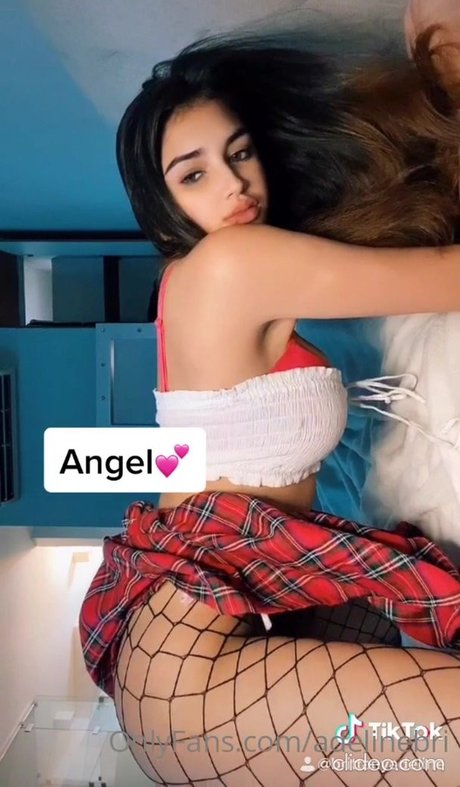 Adelinebri pornstar exclusive galleries