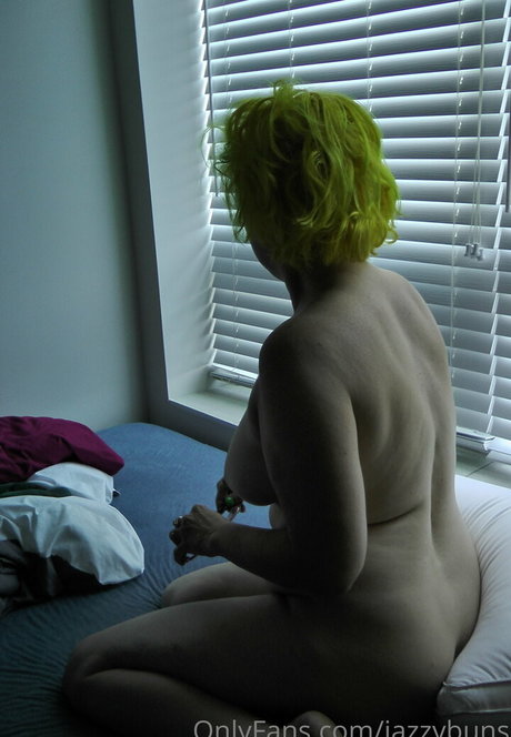 jazzybuns pretty pornstar pic