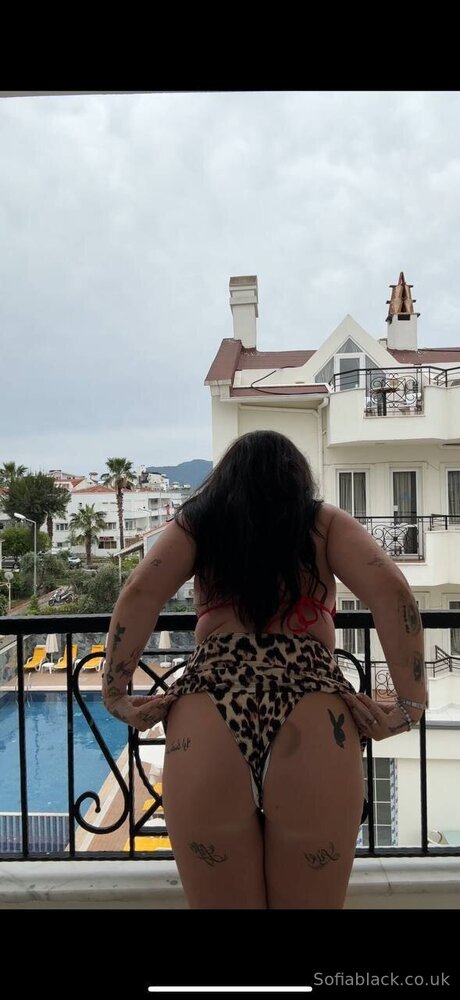 Its sofiablack star pic