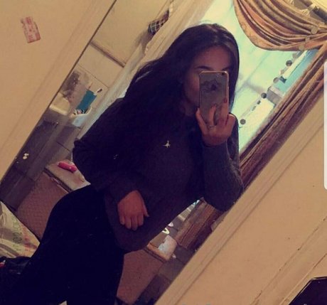 blonde babe onlyfans hot porn pics