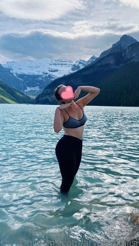 aryabendilisi free model galleries