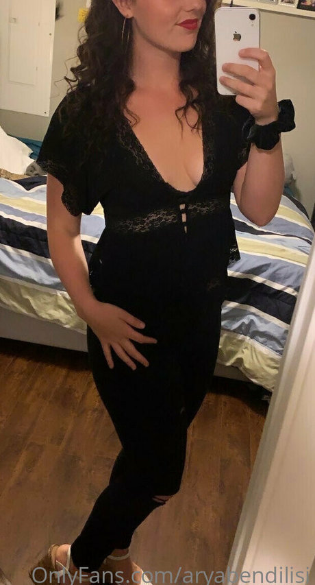 aryabendilisi sexy actress pictures