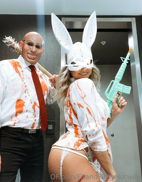 FitandFlirtyHotwife model beautiful img