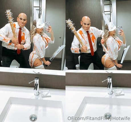 FitandFlirtyHotwife adult model image