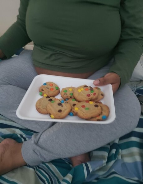 freakythickums model hot pictures