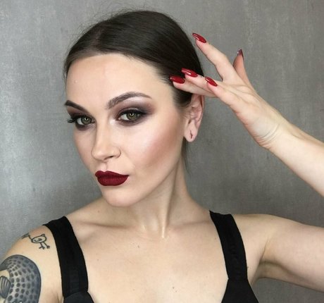 marry land star nude pic