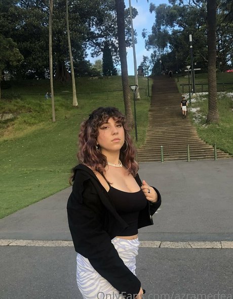 azramedea art actress picture