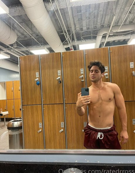 ratedrross hot model pics