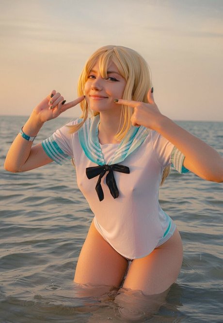 waitress onlyfans exclusive img