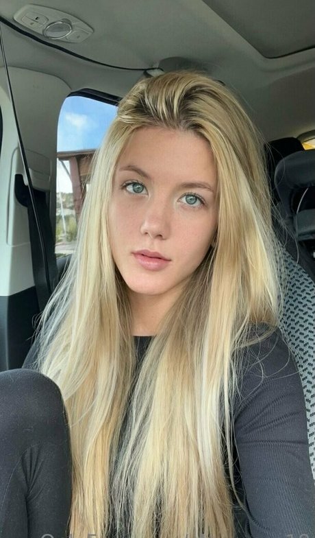 alexrusso18 free model galleries