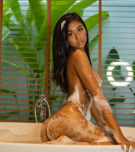 brunette ass onlyfans hot porn pictures