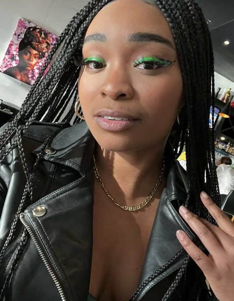 DefinedByKy model sex picture