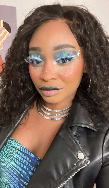 DefinedByKy star hd photo