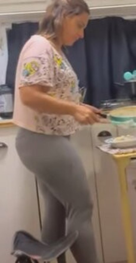 familiasemdestinooficial nude pornstar image