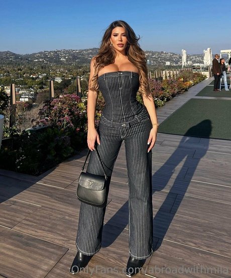 Abroadwithmila star sexy gallery