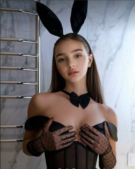 stacysex art actress gallery