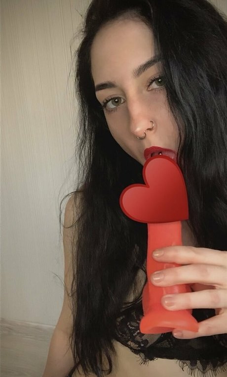 skinny milf onlyfans sexy photo