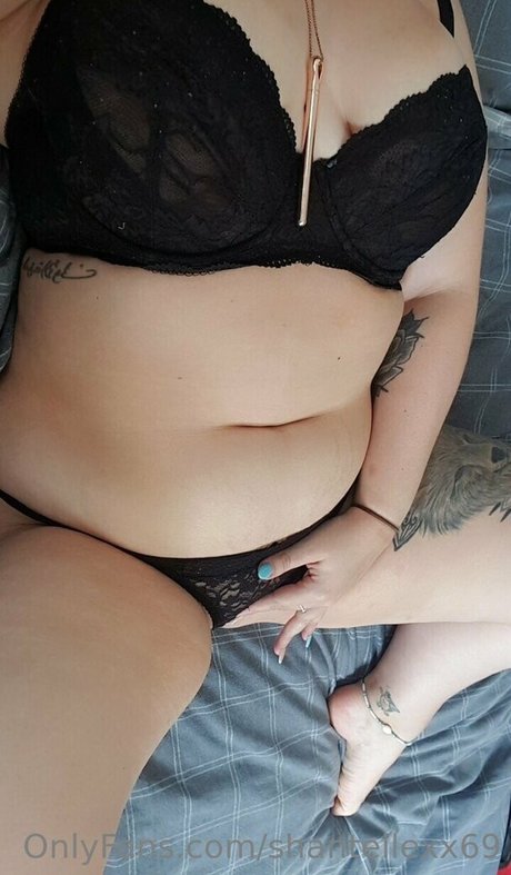 shantellexx69 model art pic