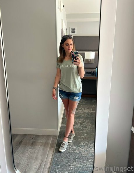 feet licking onlyfans free naked gallery