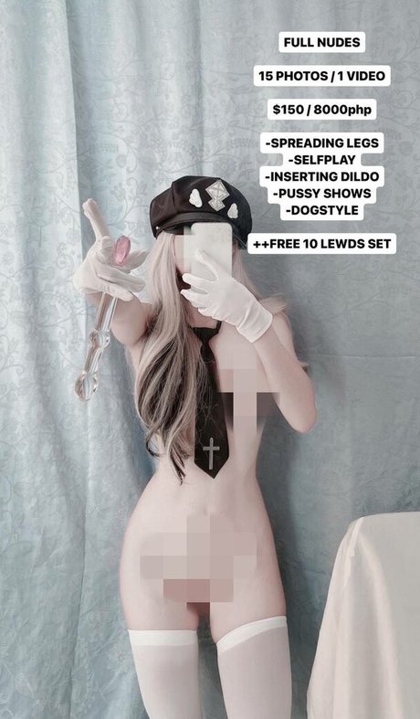 Akari Cos best model pic