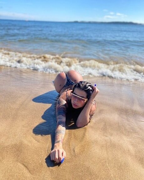 Micaela Jael art star picture