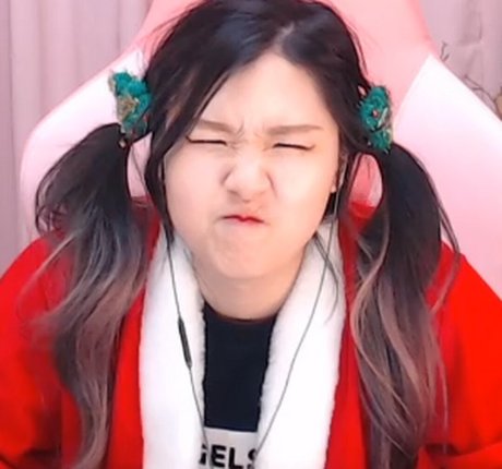 HAchubby model pornographic pic