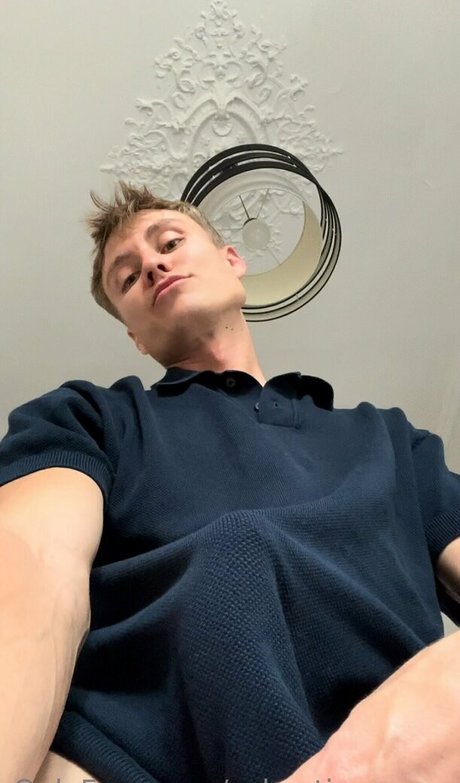 sebastiancoxxx adult model photo