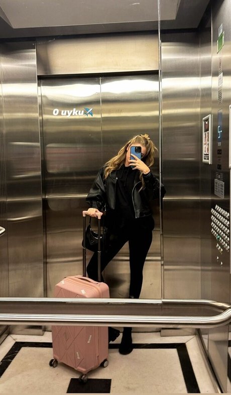 iremsukamber adult star pictures