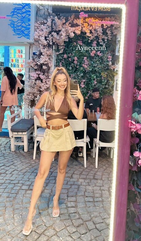 iremsukamber model adult archive