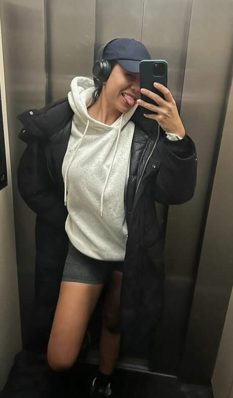 xxx asian onlyfans naked photo