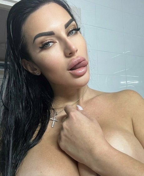 j__gri exclusive actress pictures