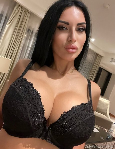 j__gri top actress galleries