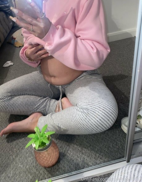 growinggirl1617 pornstar naked gallery