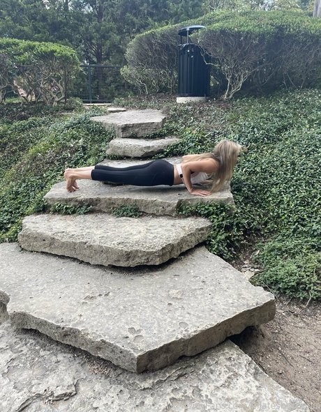 flowwithsky Profile Photo