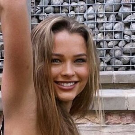 flowwithsky nudes star picture