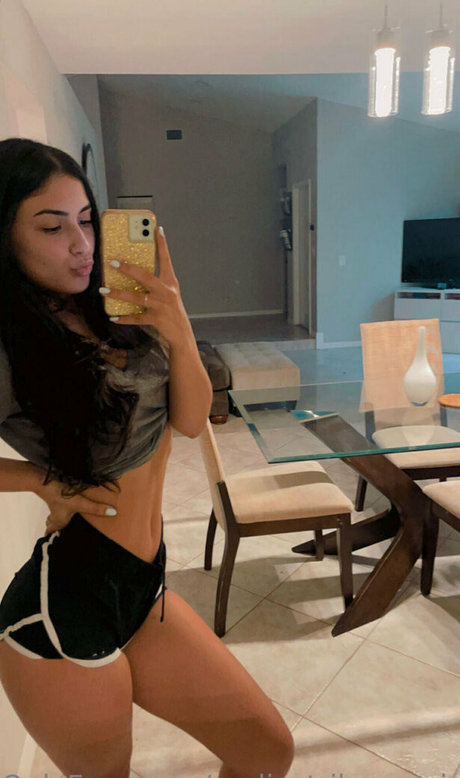 nadiastrikesagain naked pornstar pics