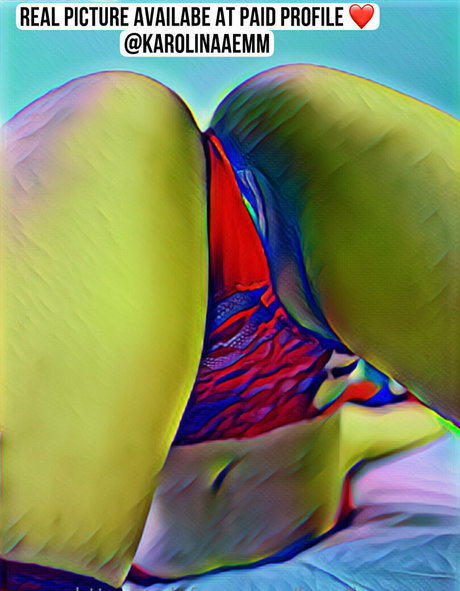 karolinaem free exclusive model pictures