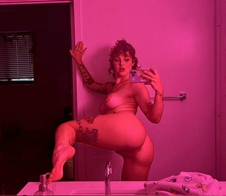 sidneysummers nice actress gallery