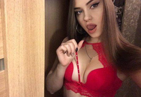 ann exclusive model pretty gallery